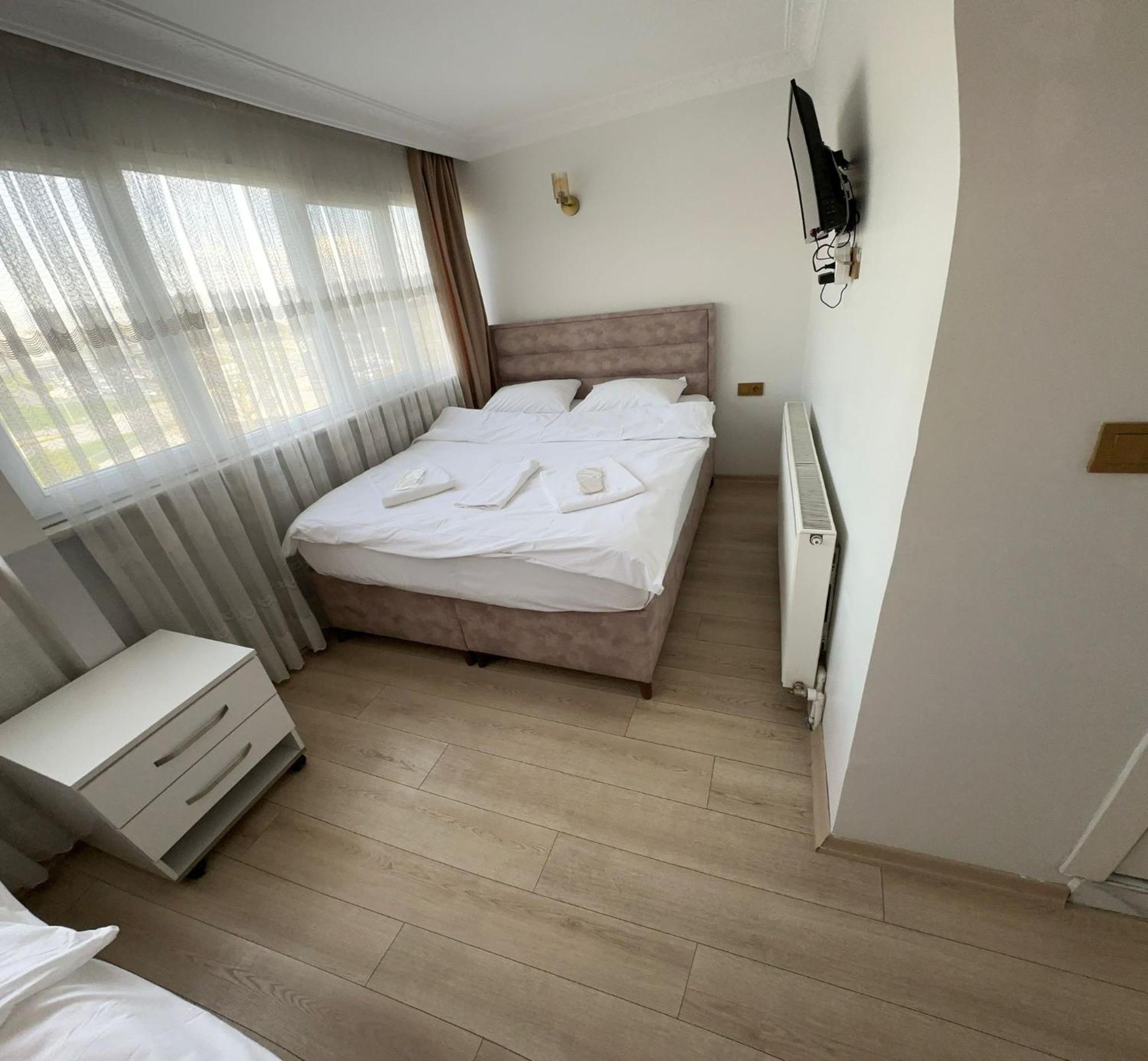 Avrasyaqueen Hotel Истанбул Екстериор снимка